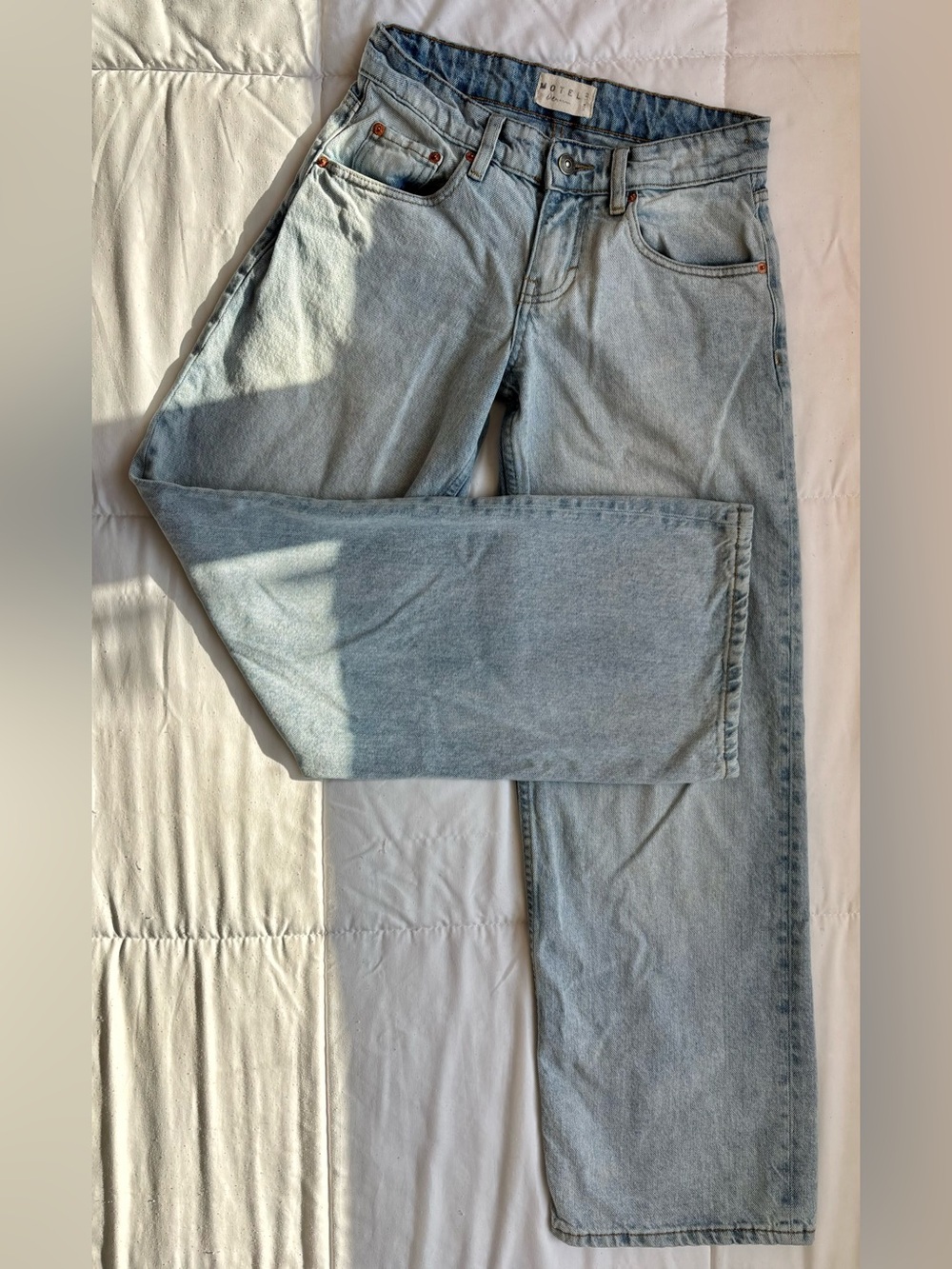 MOTEL Rocks Roomy Wide Leg Low Rise Jeans Light Blue Wash Y2K Baggy W24 L32 - Picture 10 of 13